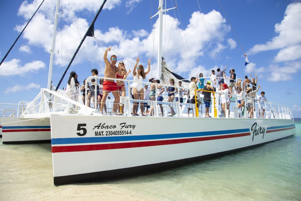Snorkel Tour Fury Catamaran