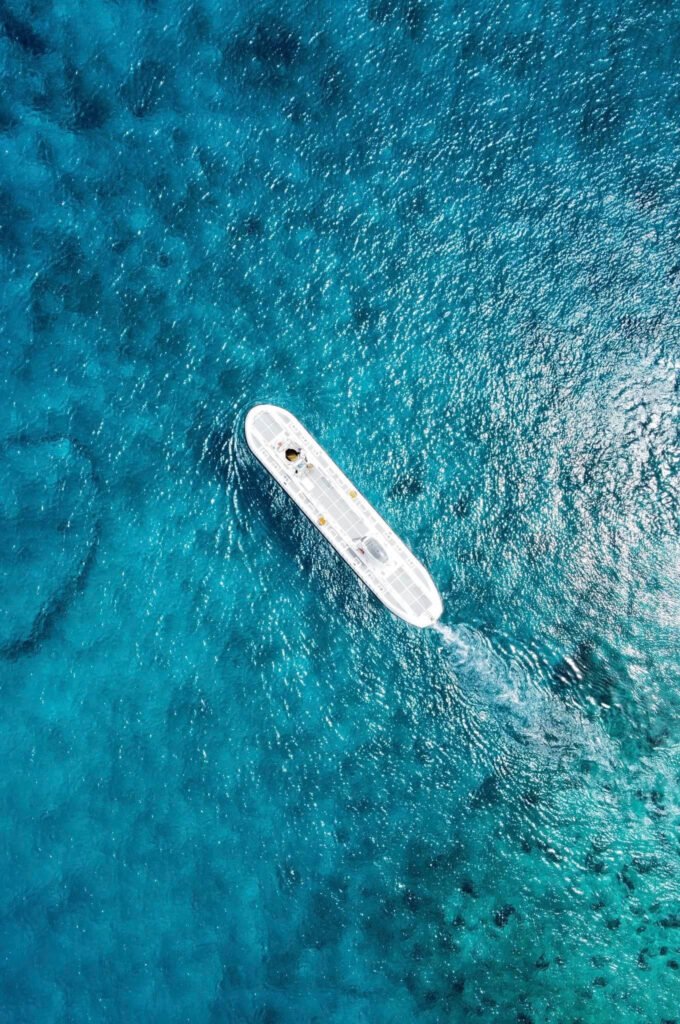 Atlantis Submarine